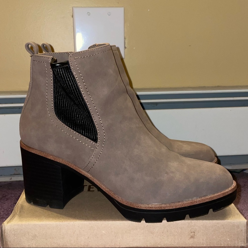 NATURALIZER MADALYNN GORE BOOTIE